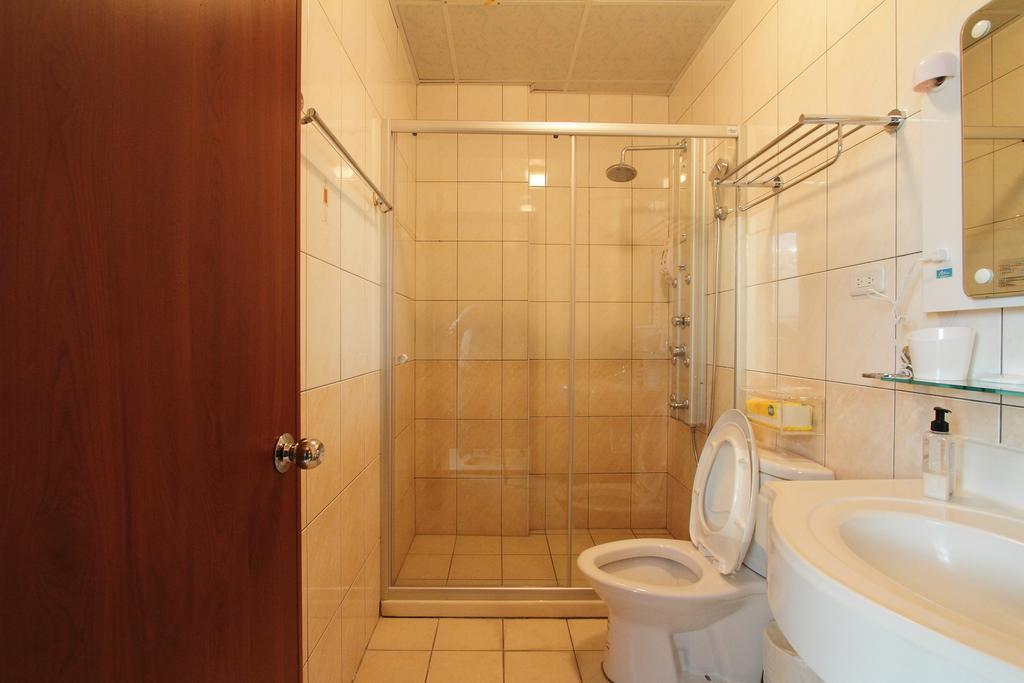 Hilarity B&B Kota Hualien Bagian luar foto